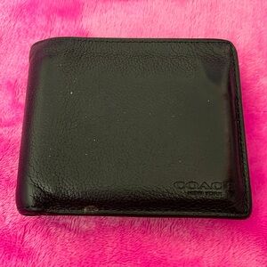 Men's Coach wallet 🍄